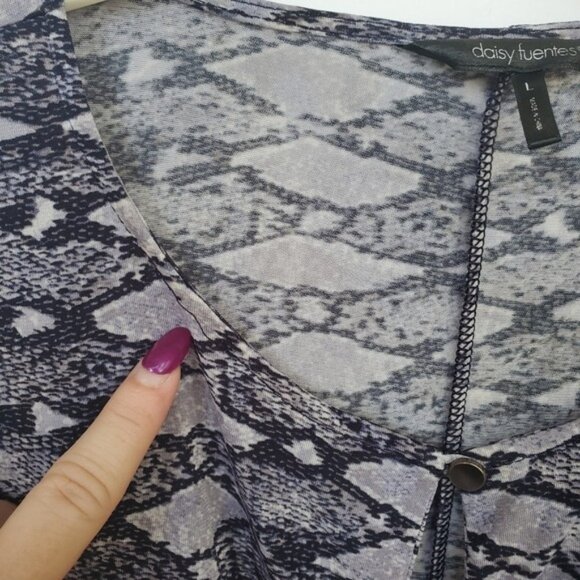 Wrap Top Slinky Snakeskin Long Sleeve Layer Chic - Picture 5 of 15